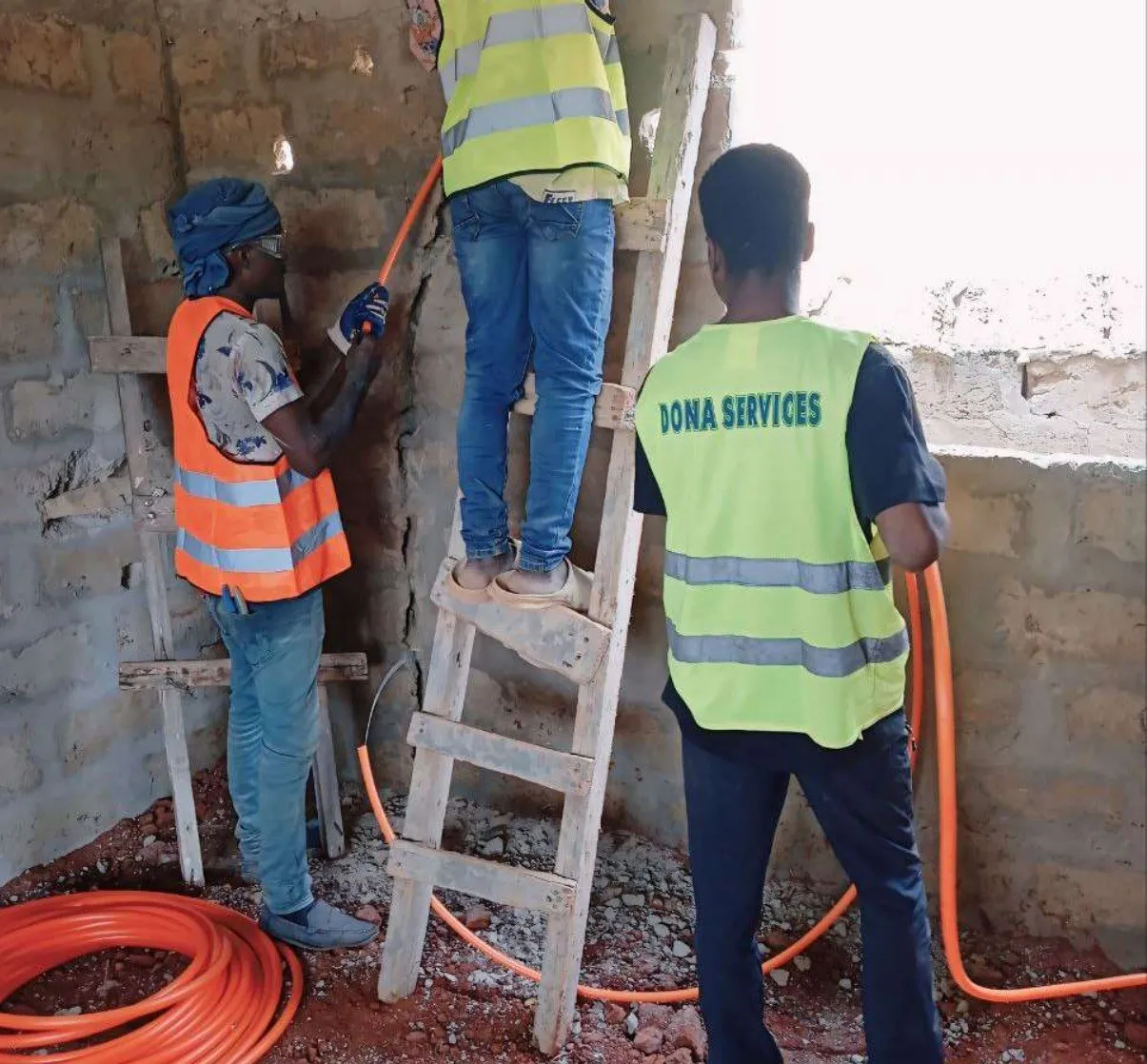 Passage des gaines sur une construction neuve